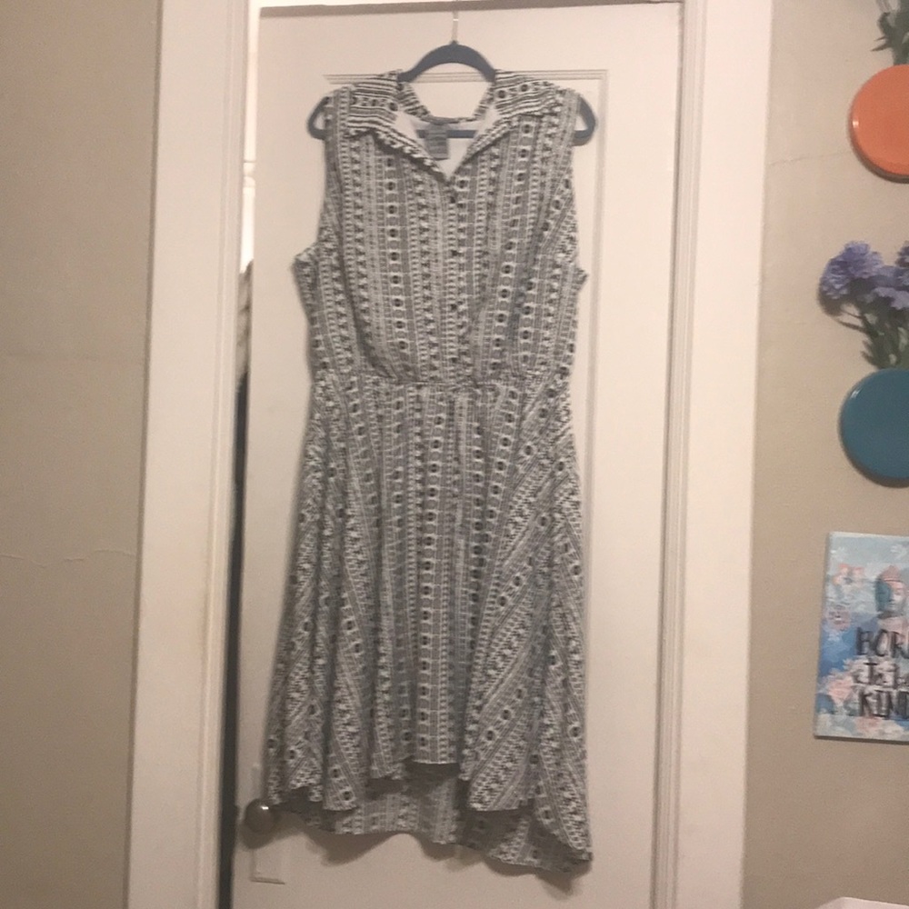 Black & White patterned Dress